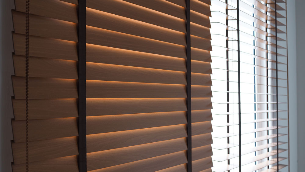 selective-focus-wooden-blinds-windows-decorate-rooms-inside-house